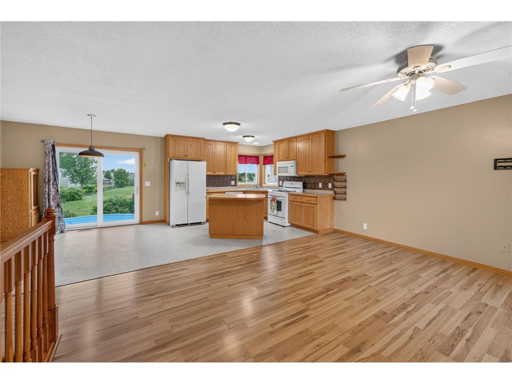 806 Marion Street SE Isanti MN 55040 7098004 image8