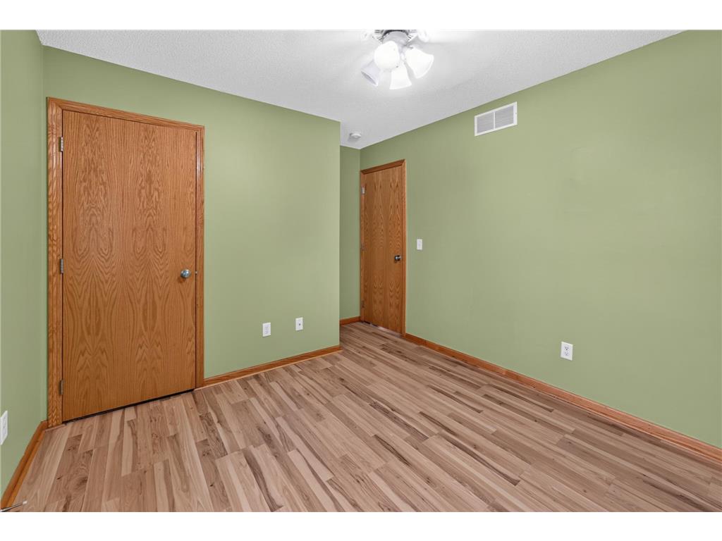 806 Marion Street SE Isanti MN 55040 7098004 image9