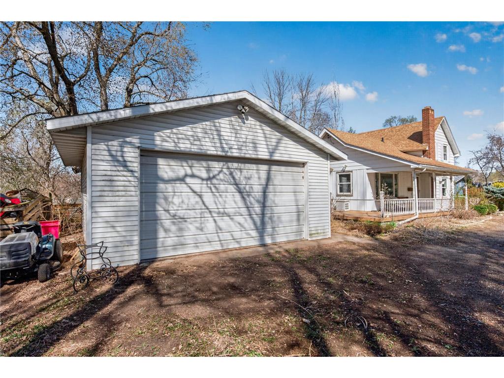 806 Monroe Street N North Hudson WI 54016 7060479 image25