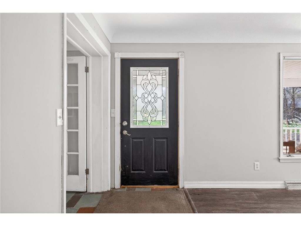 806 Monroe Street N North Hudson WI 54016 7060479 image3