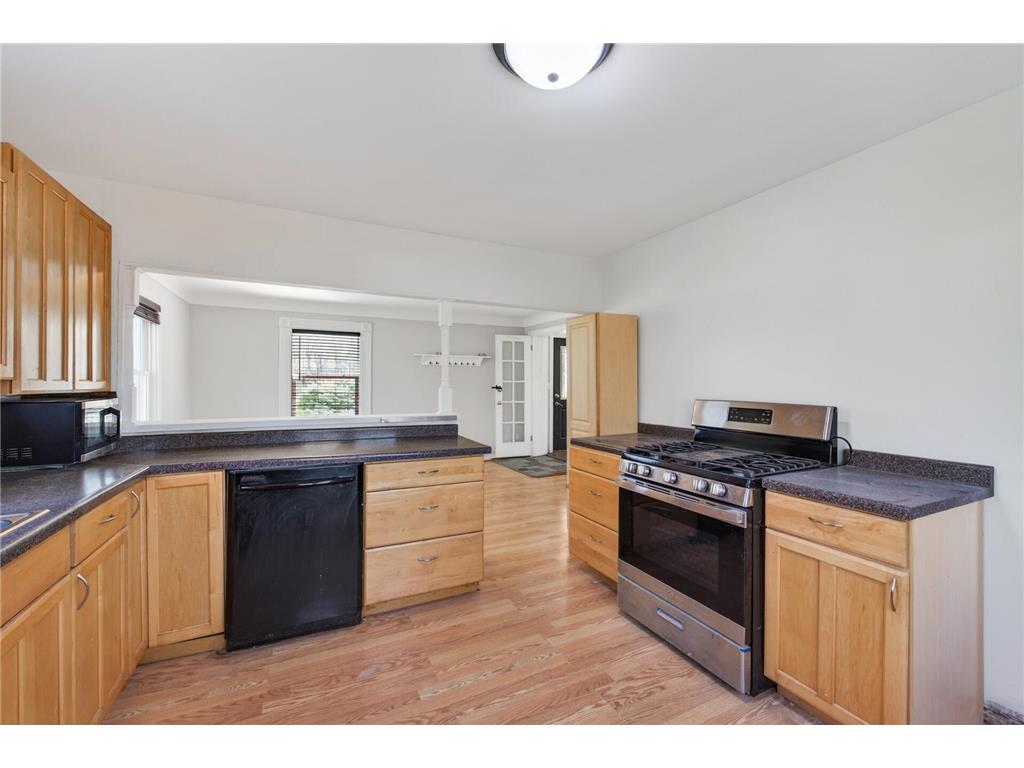 806 Monroe Street N North Hudson WI 54016 7060479 image9