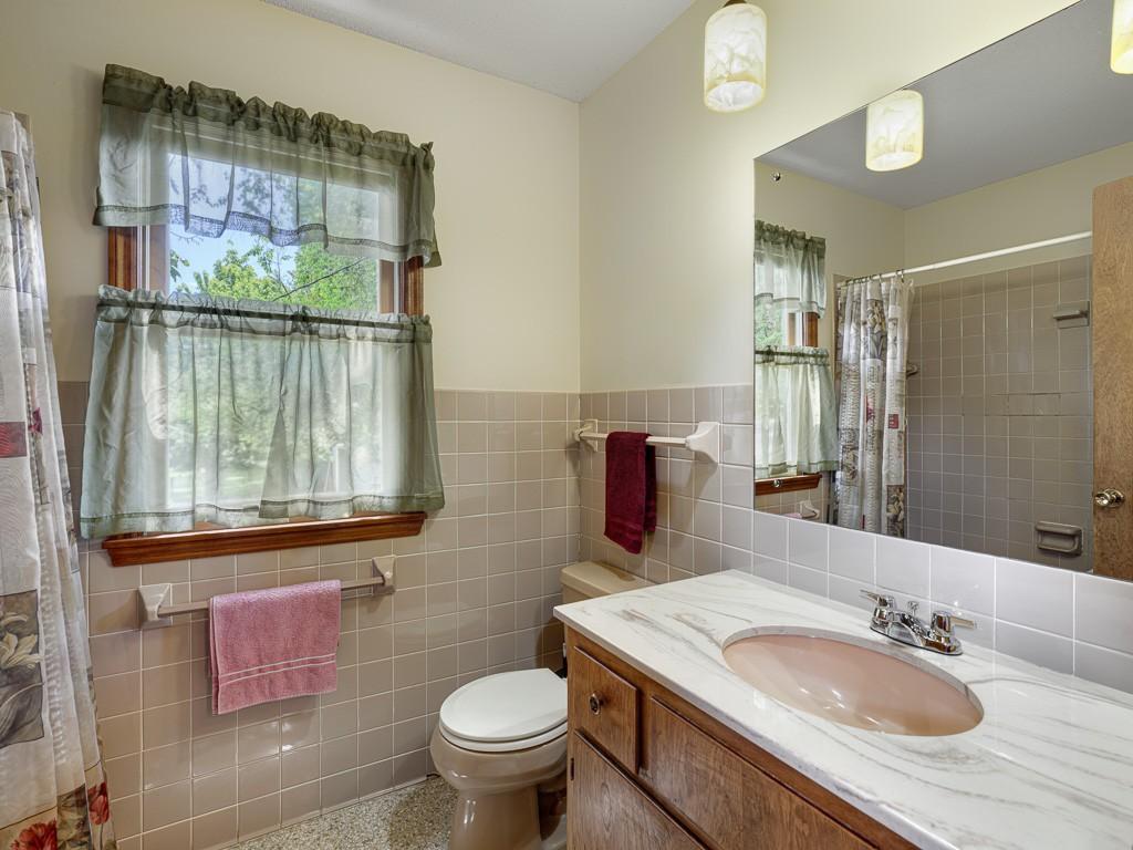 806 Myrtle Street Hudson WI 54016 7098730 image11