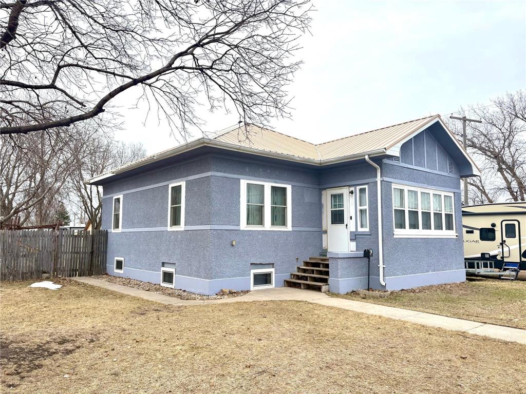 806 Ring Avenue N Canby MN 56220 7040741 image24