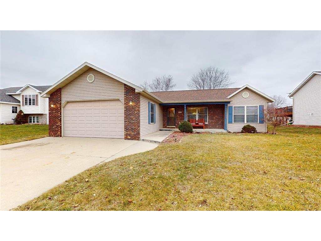 806 Rodeo Drive SE Pine Island MN 55963 6474840 image1