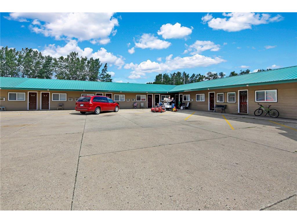 806 W 5th Street, Morris, MN, 56267 MLS 6234824 Edina Realty