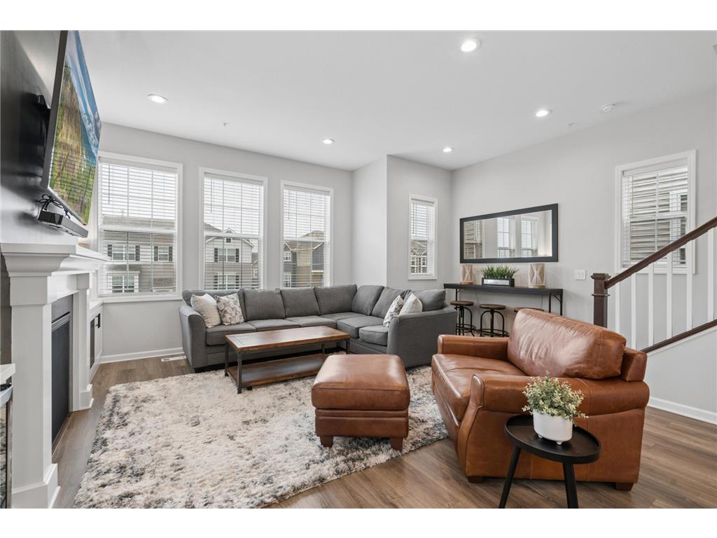 8064 Central Park Way N Maple Grove MN 55369 7072121 image10