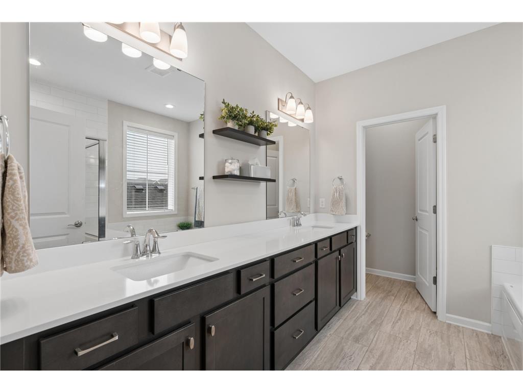 8064 Central Park Way N Maple Grove MN 55369 7072121 image18