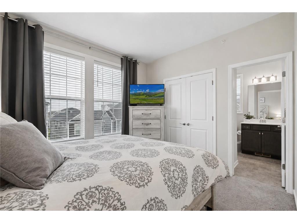 8064 Central Park Way N Maple Grove MN 55369 7072121 image22
