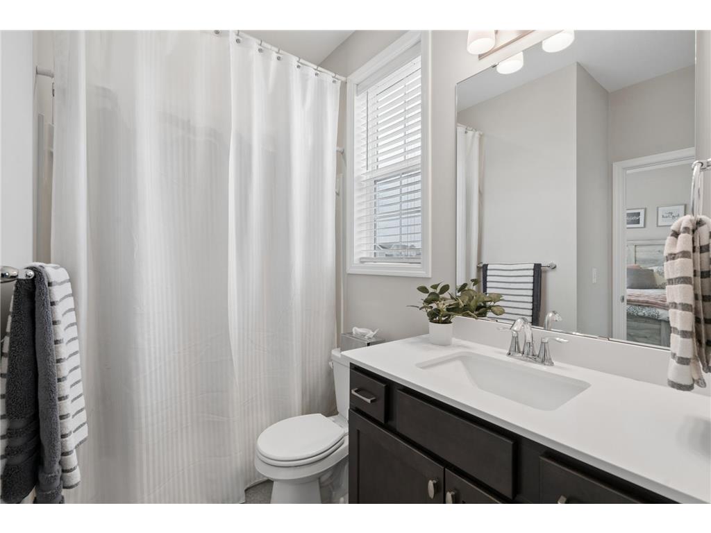 8064 Central Park Way N Maple Grove MN 55369 7072121 image23