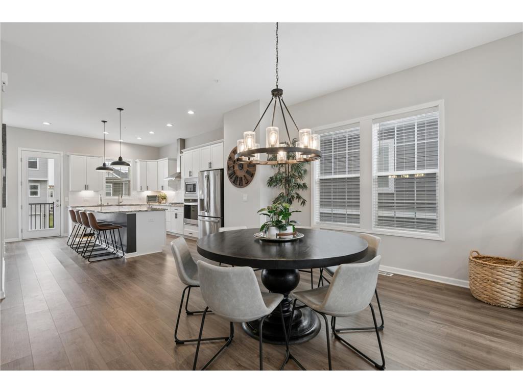 8064 Central Park Way N Maple Grove MN 55369 7072121 image3