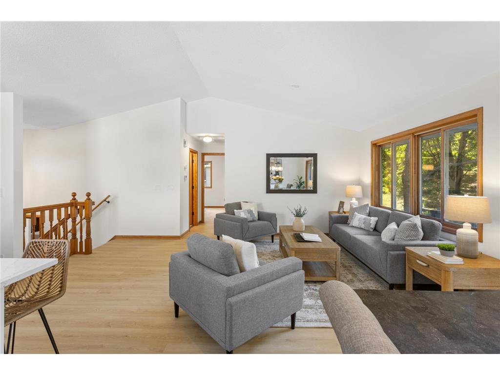 8064 Narcissus Street Victoria MN 55386 6796493 image10