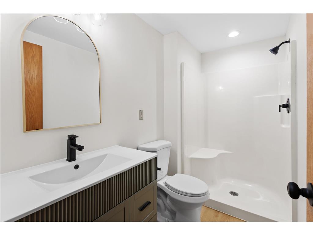 8064 Narcissus Street Victoria MN 55386 6796493 image16