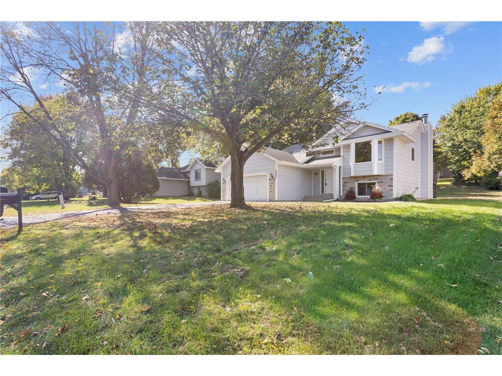 8064 Narcissus Street Victoria MN 55386 6796493 image5