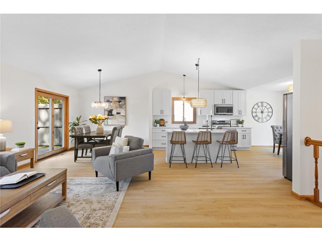 8064 Narcissus Street Victoria MN 55386 6796493 image6