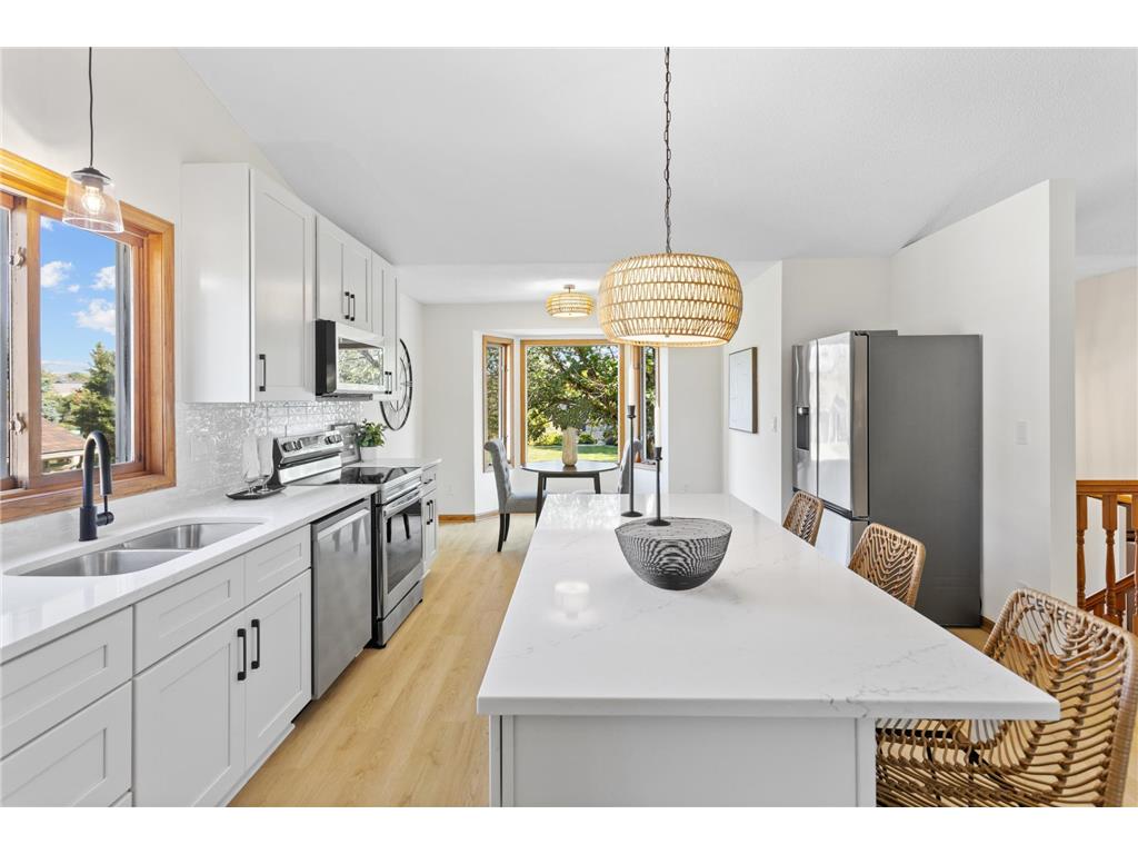 8064 Narcissus Street Victoria MN 55386 6796493 image7