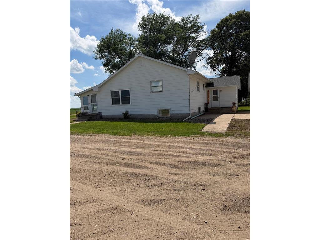 80658 400th Street Antrim Twp MN 56060 7104876 image2