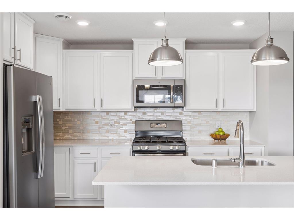 8067 Abercrombie Lane Woodbury MN 55129 7032766 image13