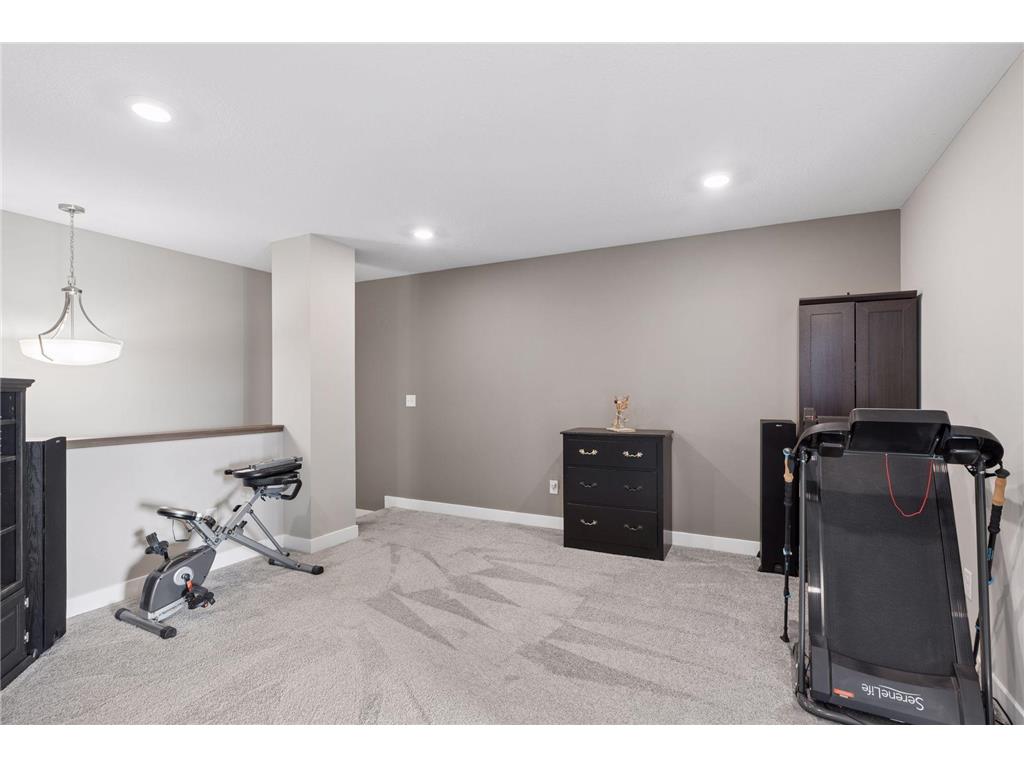 8067 Abercrombie Lane Woodbury MN 55129 7032766 image25