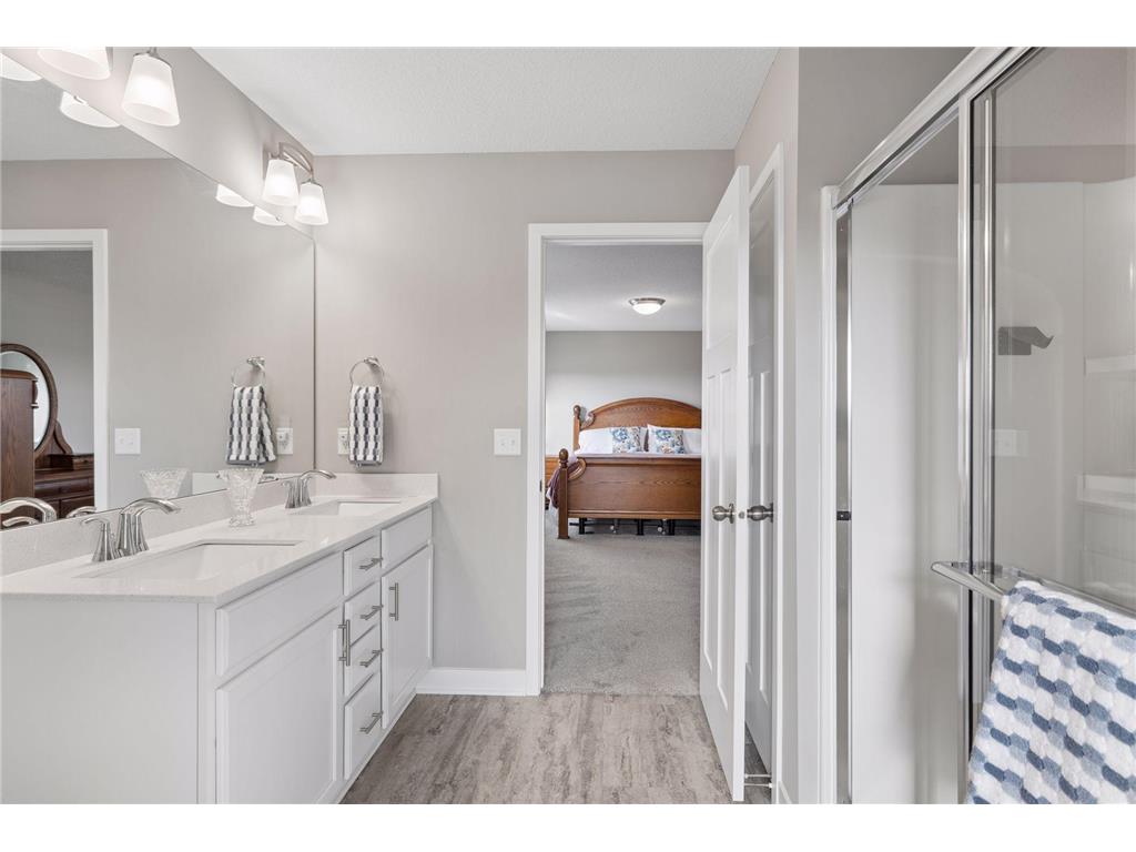 8067 Abercrombie Lane Woodbury MN 55129 7032766 image35