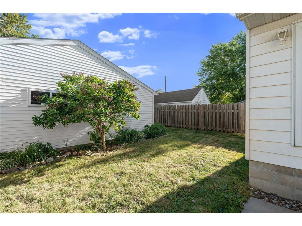 807 11th Avenue NW Austin MN 55912 7092609 image18