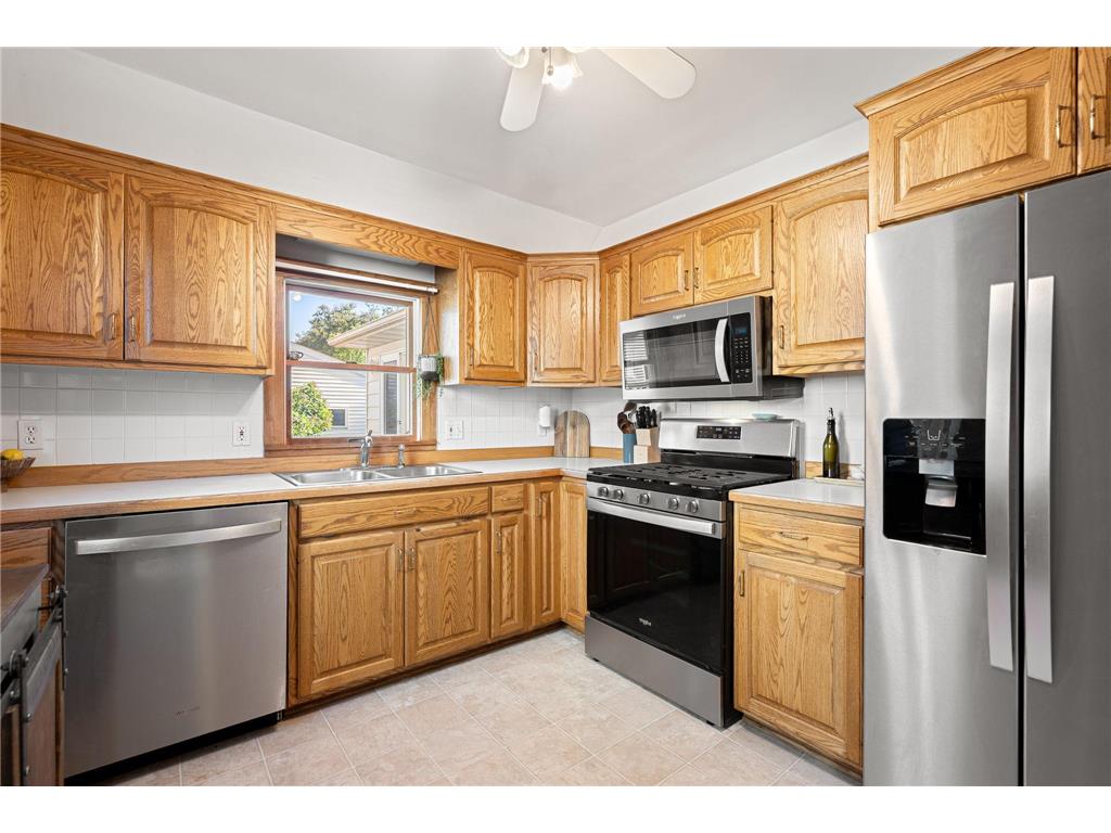 807 11th Avenue NW Austin MN 55912 7092609 image24