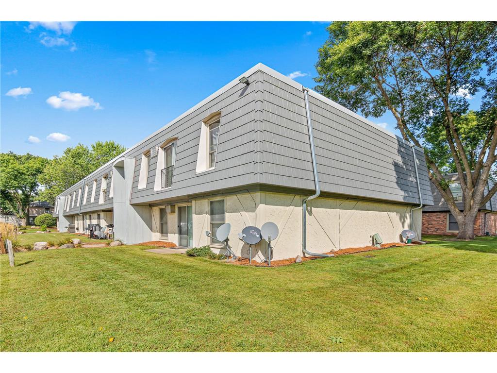 807 11th Avenue S #6 Hopkins MN 55343 6824693 image14