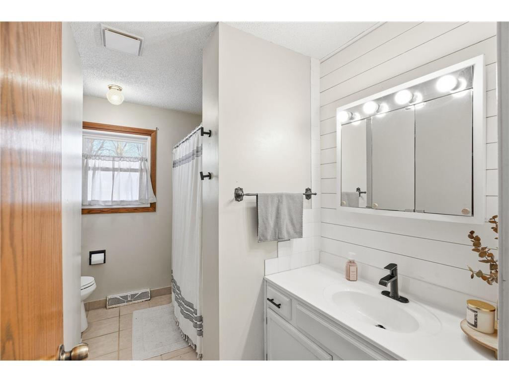 807 12th Street N Princeton MN 55371 7031110 image10