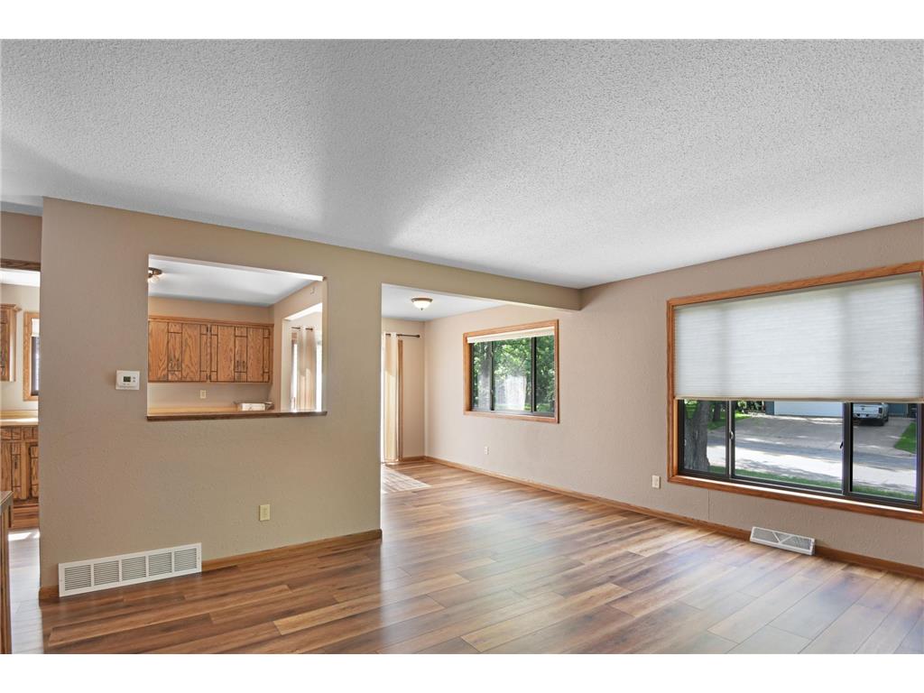 807 2 1/2 Street N Sartell MN 56377 7083316 image5