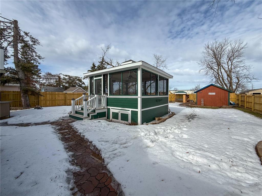807 21st Street NW Bemidji MN 56601 7033688 image32