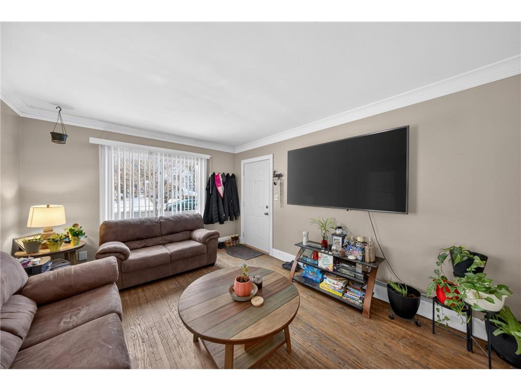 807 2nd Street NW Rochester MN 55901 7028046 image2