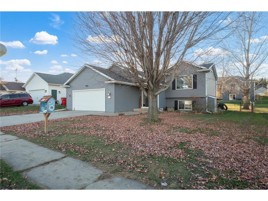 807 5th Avenue NW Dodge Center MN 55927 7000716 image1