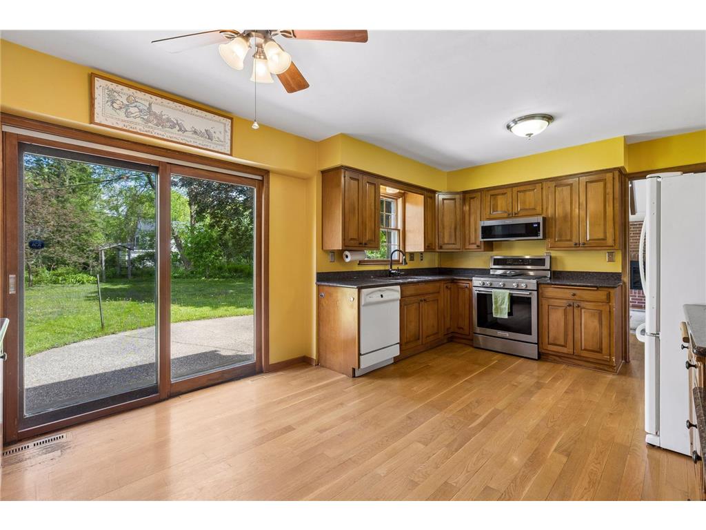 807 5th Street E Northfield MN 55057 7076442 image19