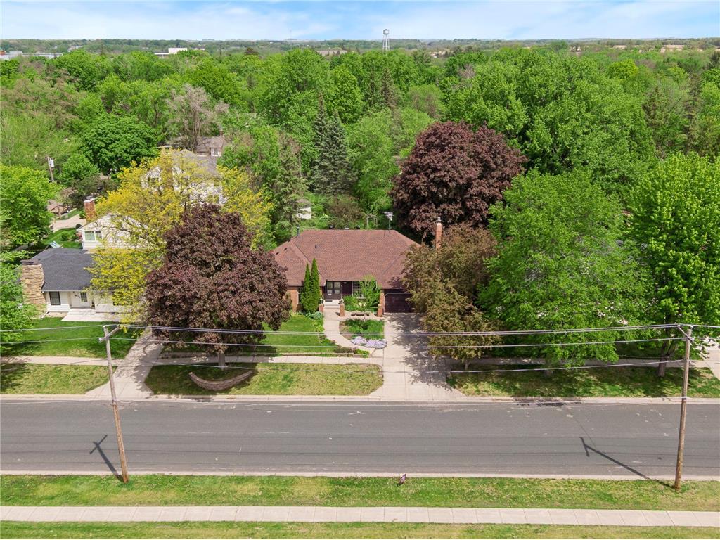 807 5th Street E Northfield MN 55057 7076442 image3
