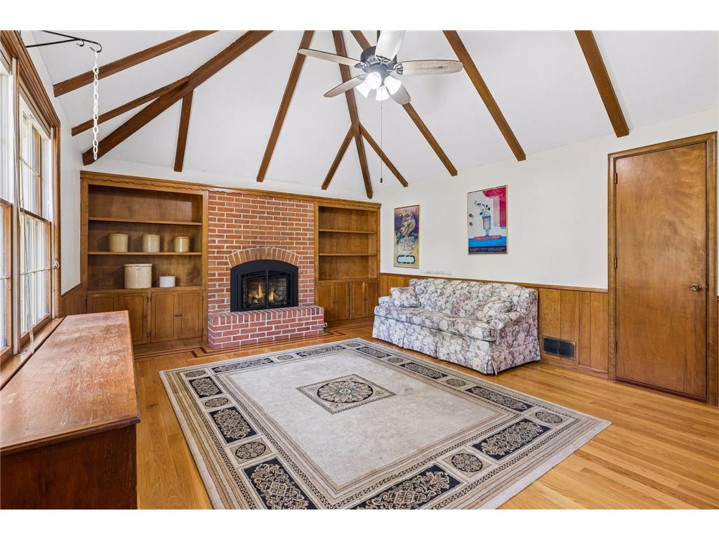 807 5th Street E Northfield MN 55057 7076442 image33