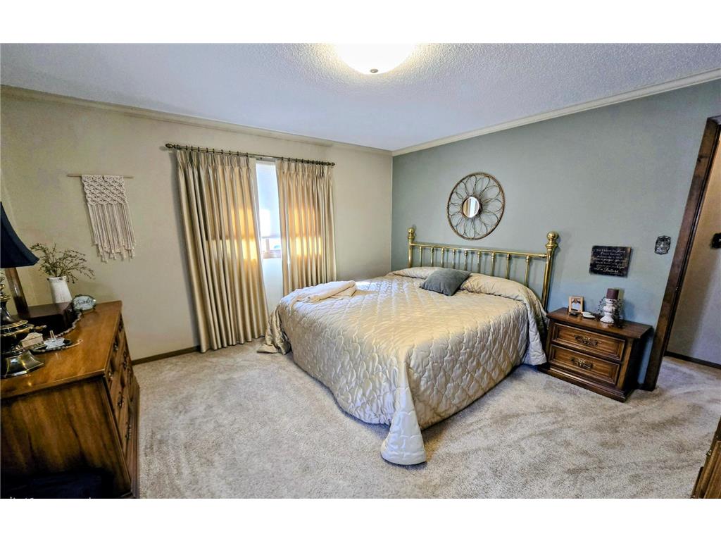 807 7th Avenue SE Pipestone MN 56164 7024087 image34