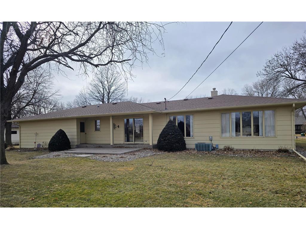807 7th Avenue SE Pipestone MN 56164 7024087 image50