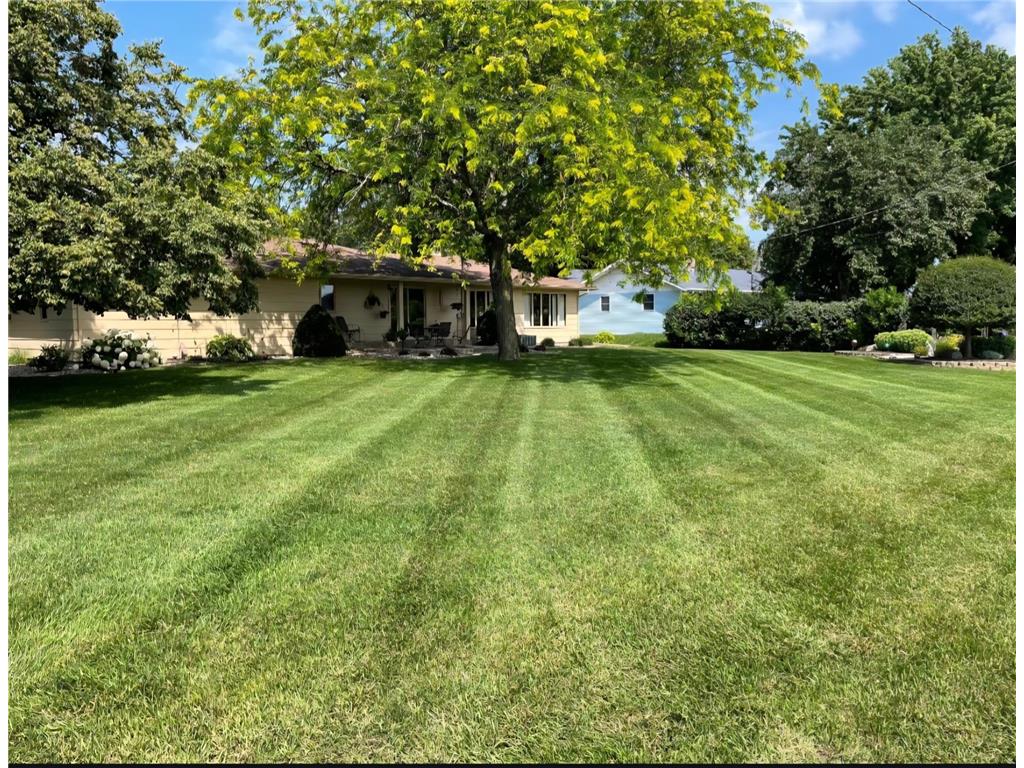 807 7th Avenue SE Pipestone MN 56164 7024087 image54