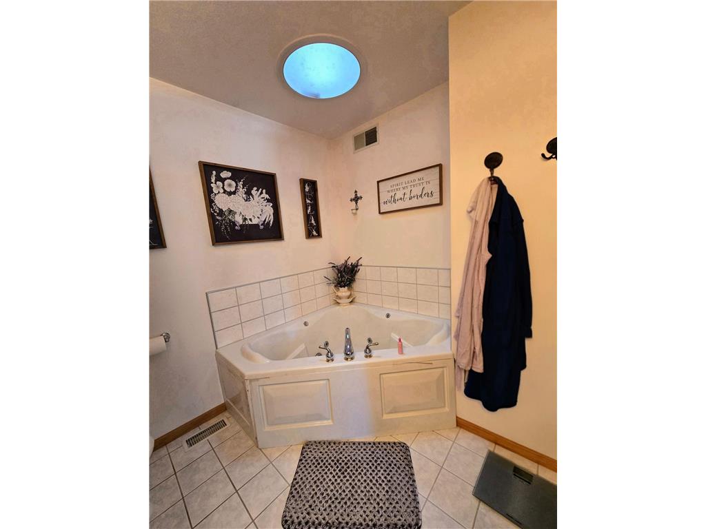 807 8th Street SW Pipestone MN 56164 7011751 image36