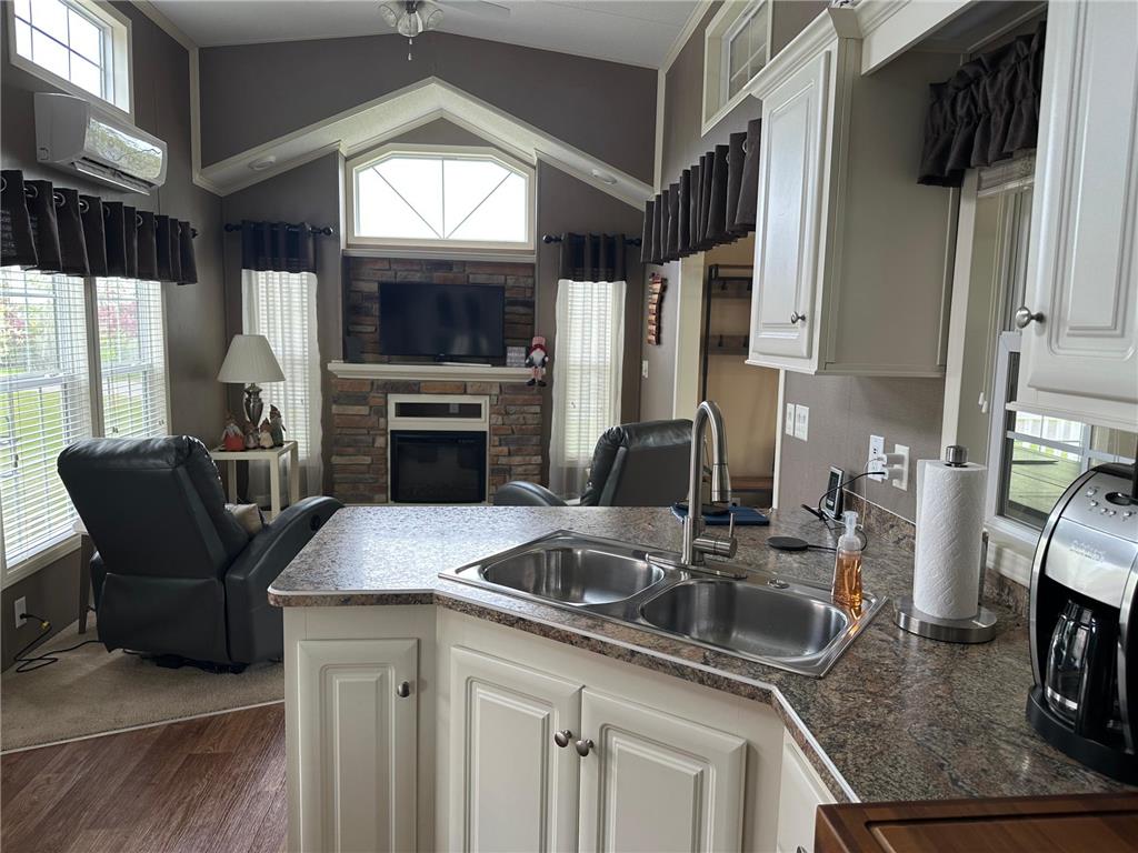 807 Brown St. Detroit Lakes MN 56501 - Detroit 7078967 image8