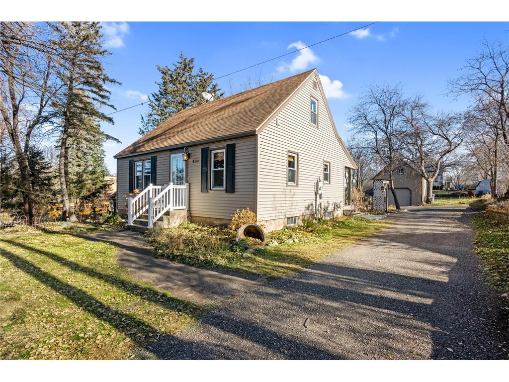 807 Bryant Street Alexandria MN 56308 7065062 image1