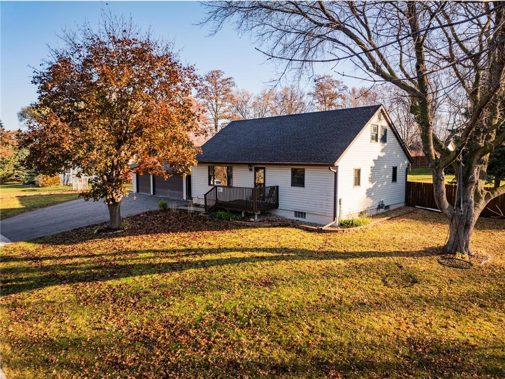 807 Central Avenue S New Prague MN 56071 6627990 image1