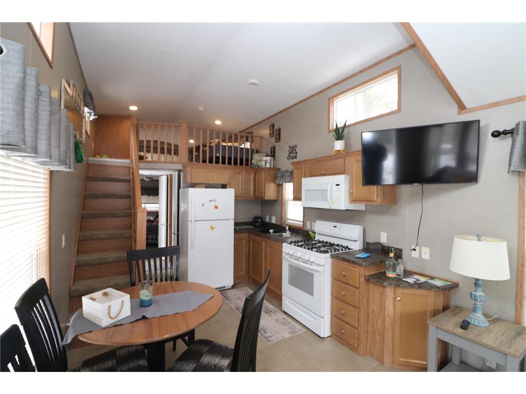 807 E Lake Street Osakis MN 56360 - Osakis 7047091 image5