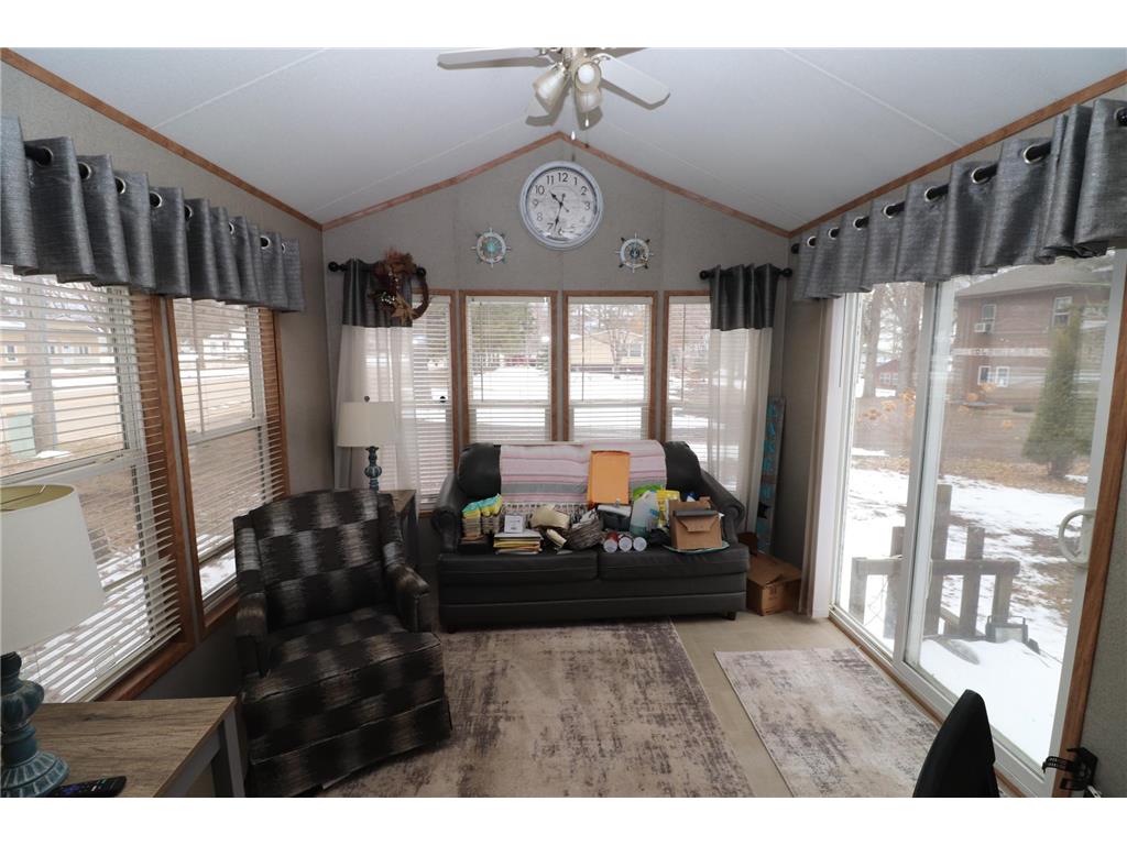 807 E Lake Street Osakis MN 56360 - Osakis 7047091 image7