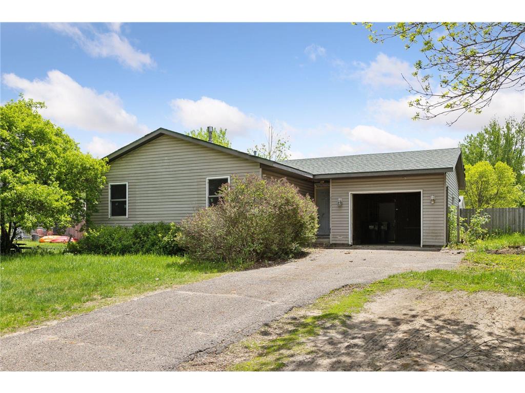 807 Marion Street SW Isanti MN 55040 6537703 image1