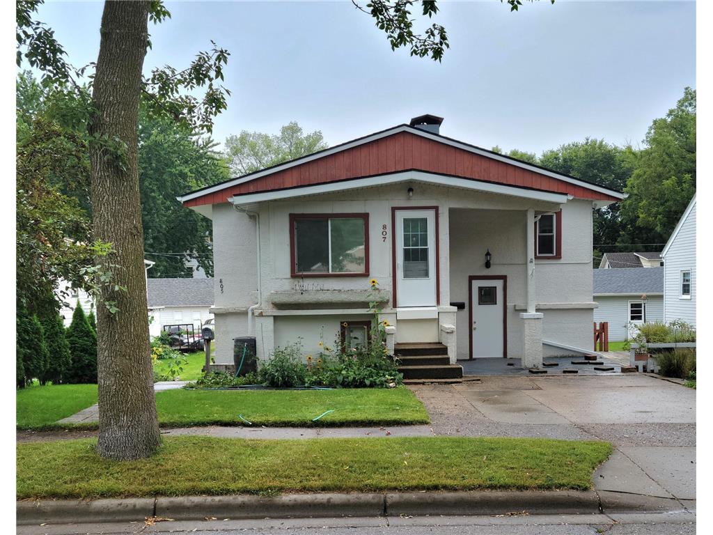 807 N 6th Street Montevideo MN 56265 6786155 image1