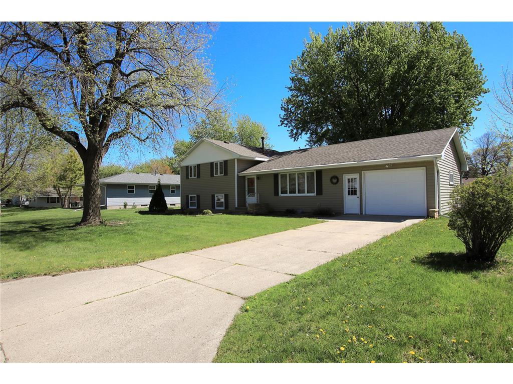 807 N Renville Street Winthrop MN 55396 7065164 image2