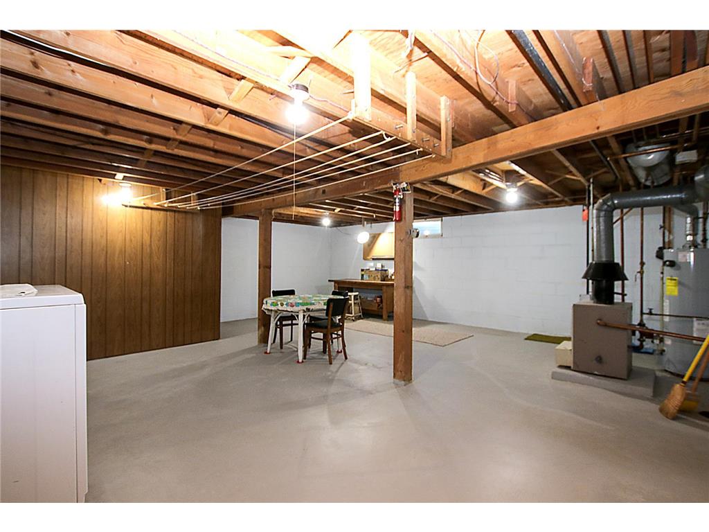 807 N Renville Street Winthrop MN 55396 7065164 image26