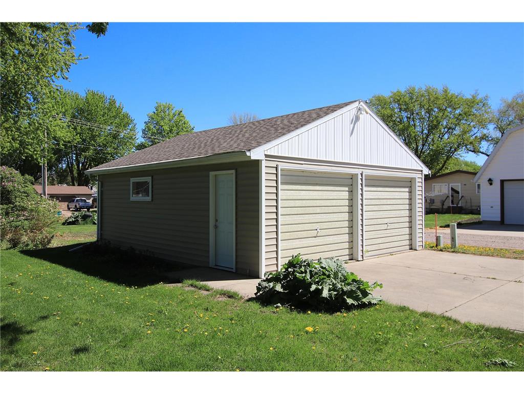 807 N Renville Street Winthrop MN 55396 7065164 image6