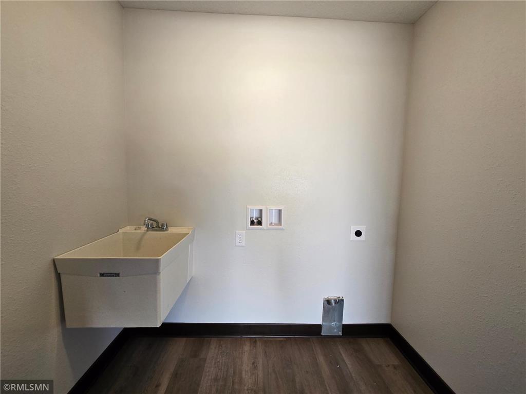 807 Pond View Drive Arlington MN 55307 6818202 image12