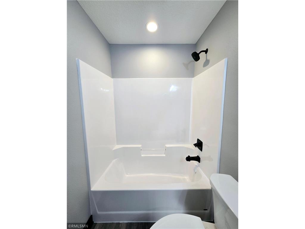 807 Pond View Drive Arlington MN 55307 6818202 image18